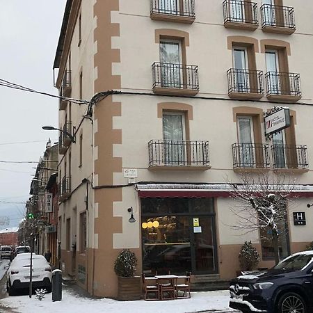 Hotel Terminus Puigcerda Exterior photo